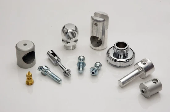Tour CNC à axe en acier personnalisé, matériel précieux, Turing/fraisage/coupe/usinage de pièces pour équipement médical